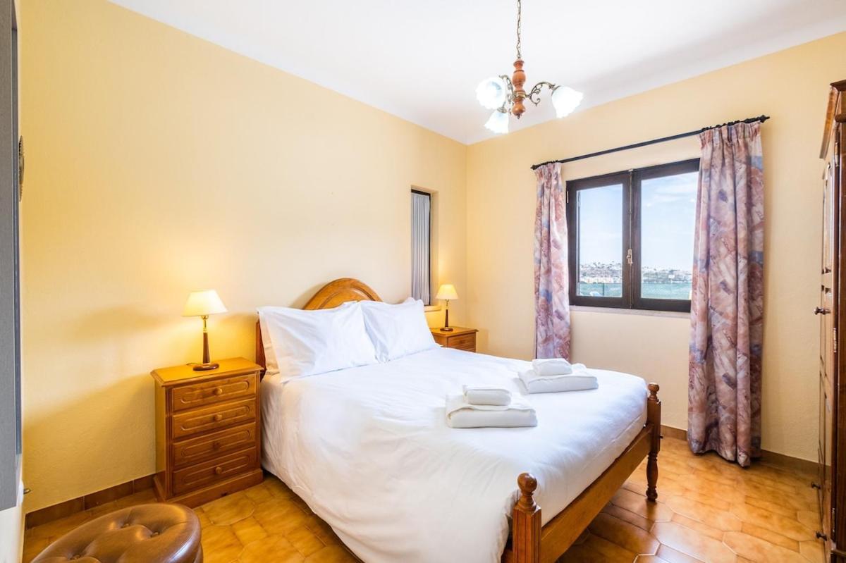 Villa Pinheiro Albufeira Luaran gambar